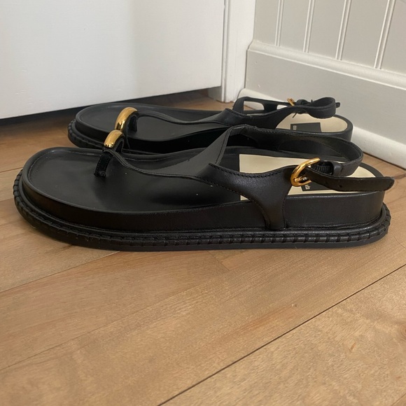 Dolce Vita Black and Gold Sandals - Picture 3 of 6